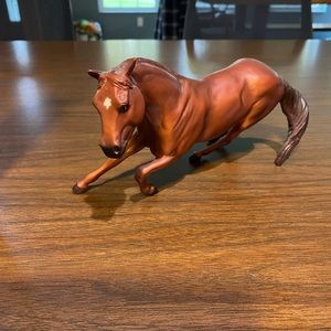 Breyer horse in very good condition
